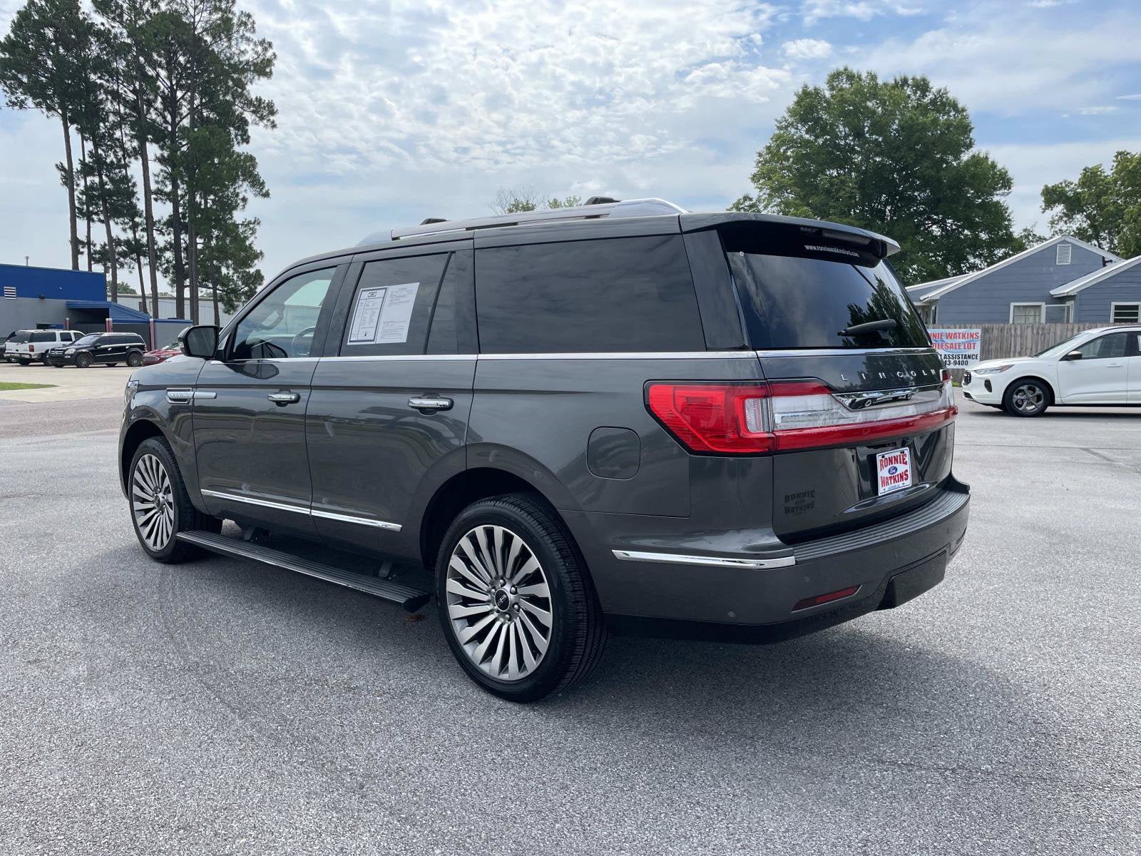Used 2018 Lincoln Navigator Reserve w/ Technology Package AWD/4WD image 6