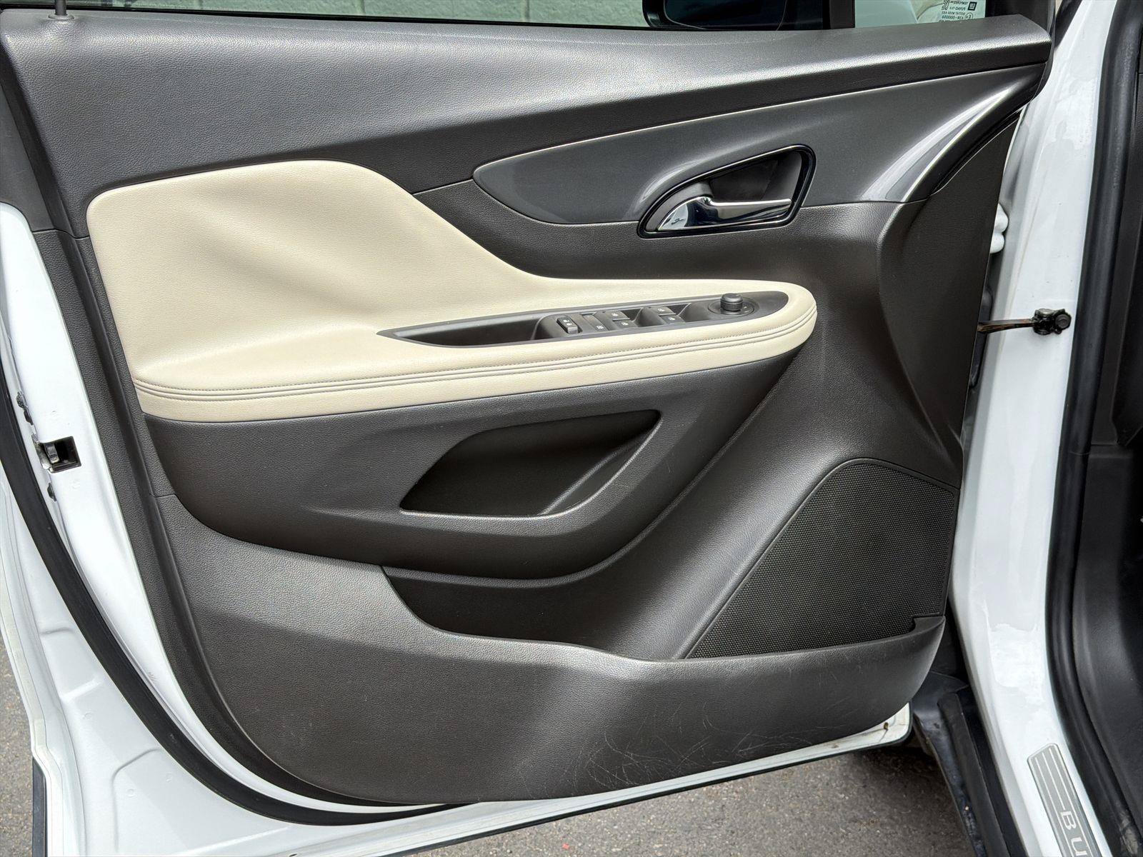 Used 2017 Buick Encore Preferred FWD image 19