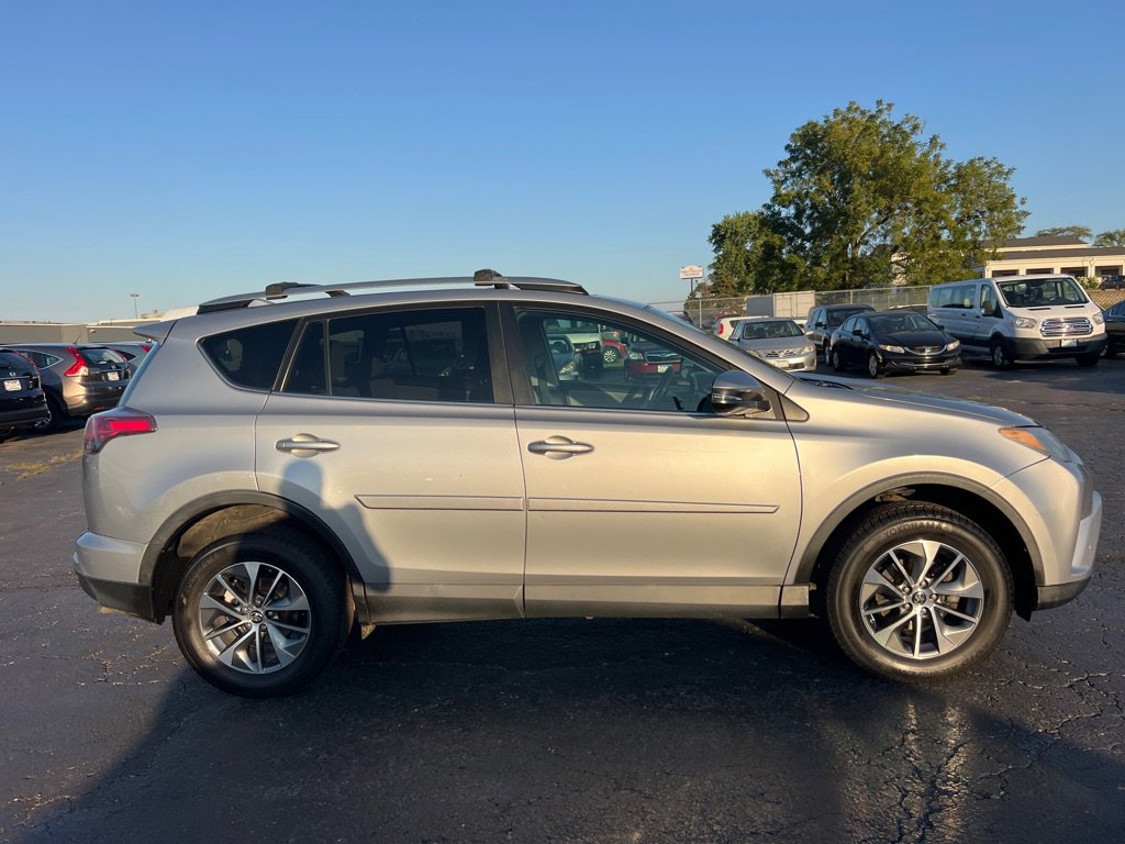 Used 2018 Toyota RAV4 Adventure image 6