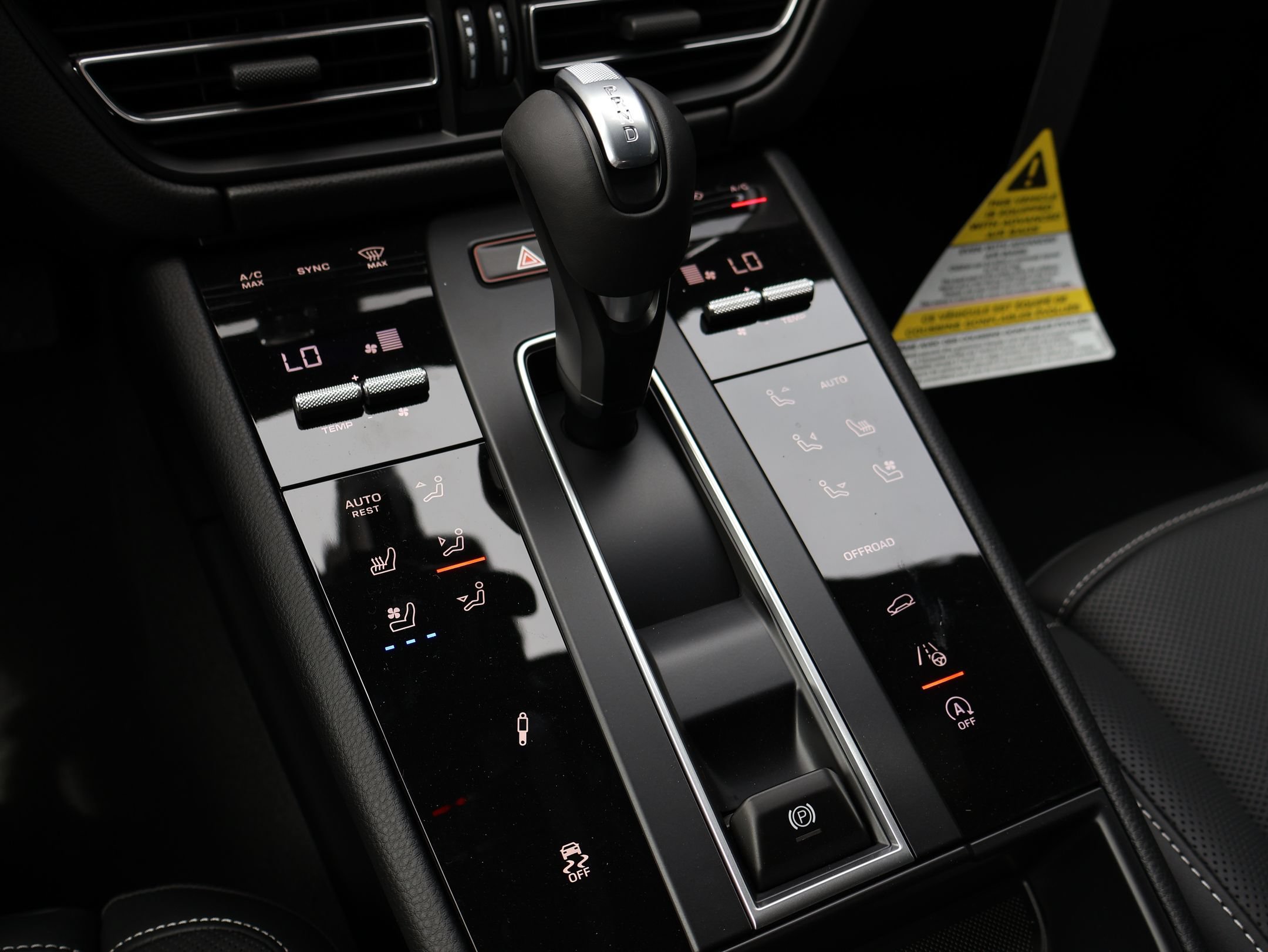 New 2026 Porsche Macan S AWD/4WD image 25