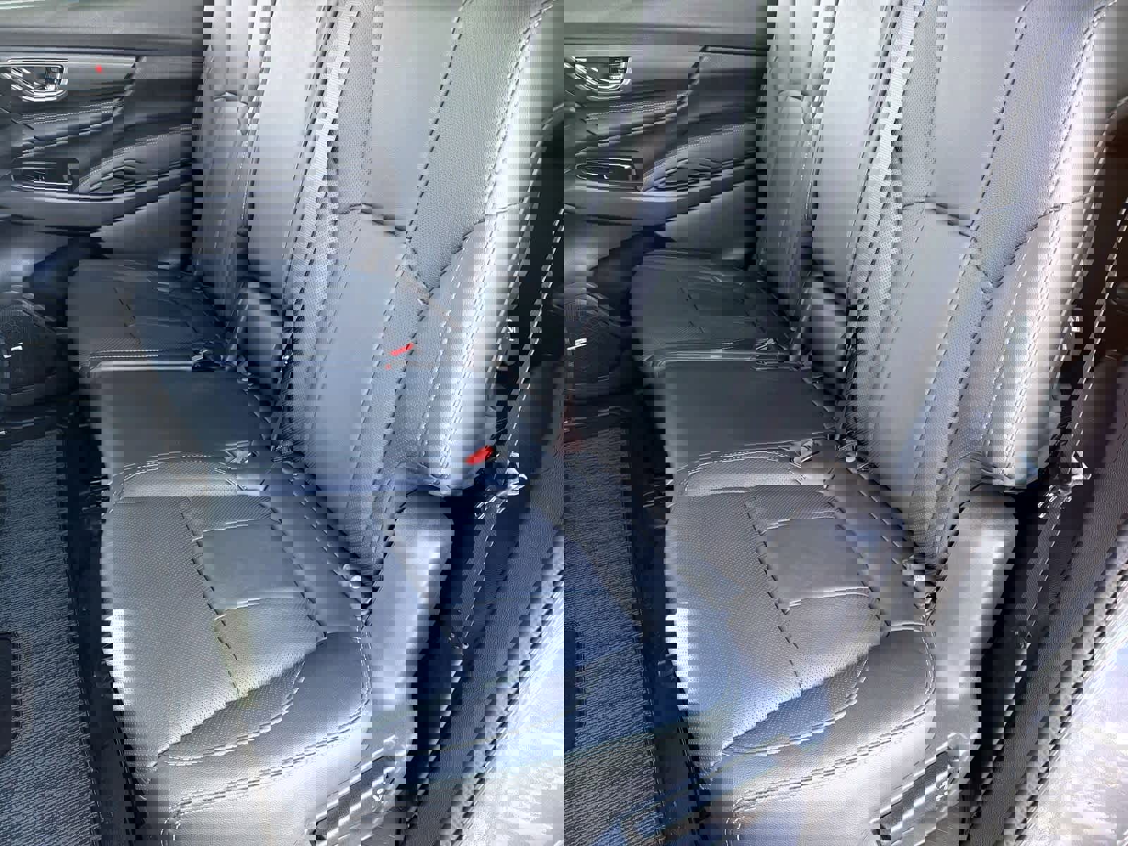 Certified 2023 Subaru Ascent Limited w/ Technology Package image 21