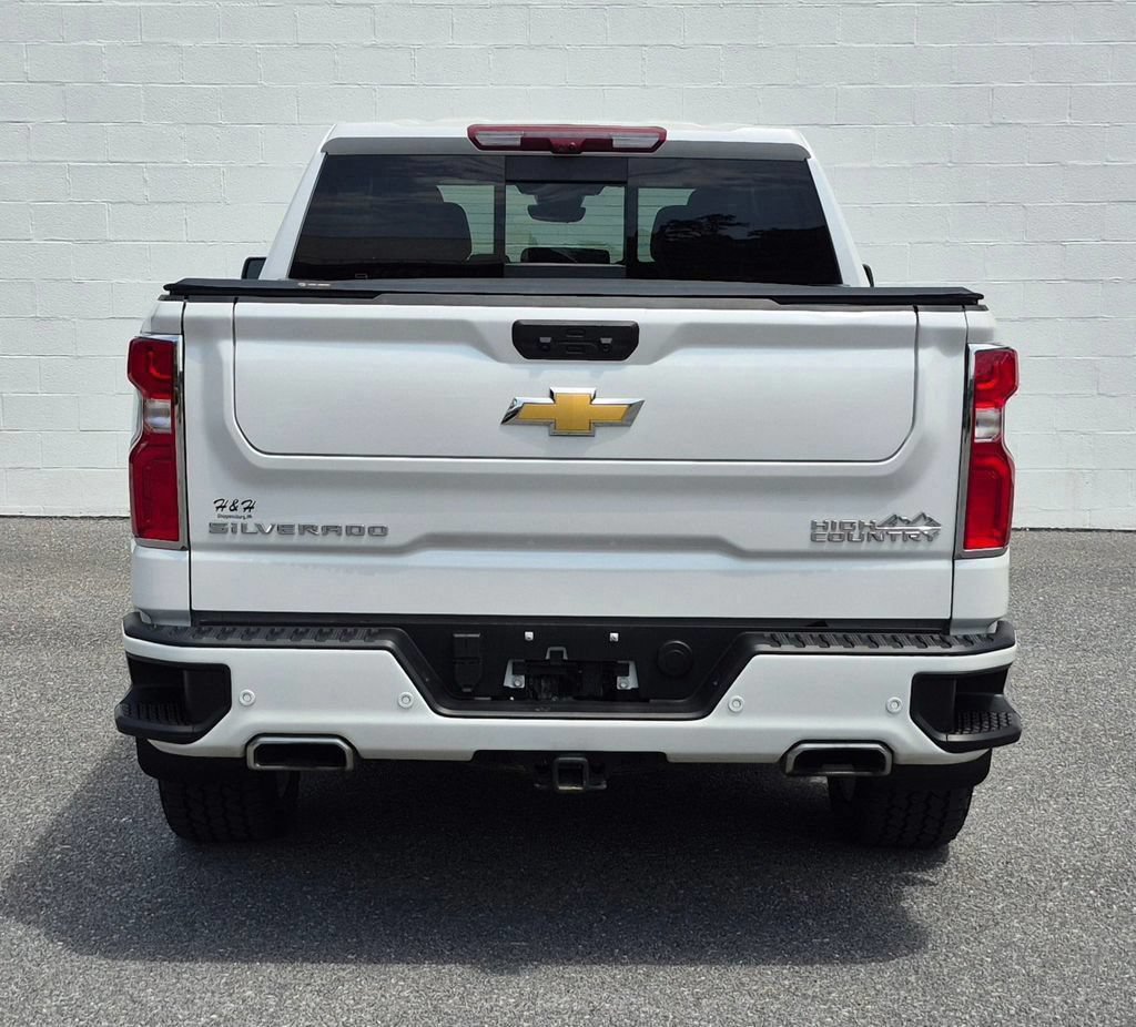 Used 2025 Chevrolet Silverado 1500 High Country w/ Technology Package AWD/4WD image 48