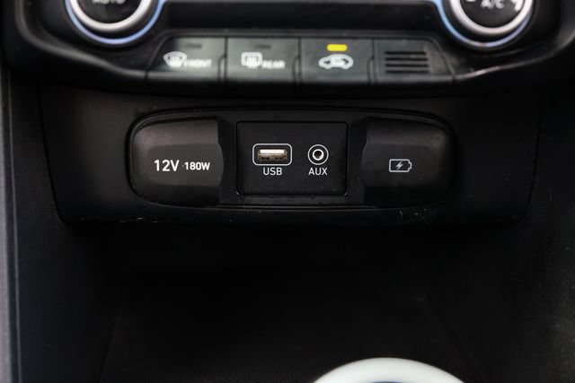 Used 2020 Hyundai Veloster N w/ Performance Package FWD image 35