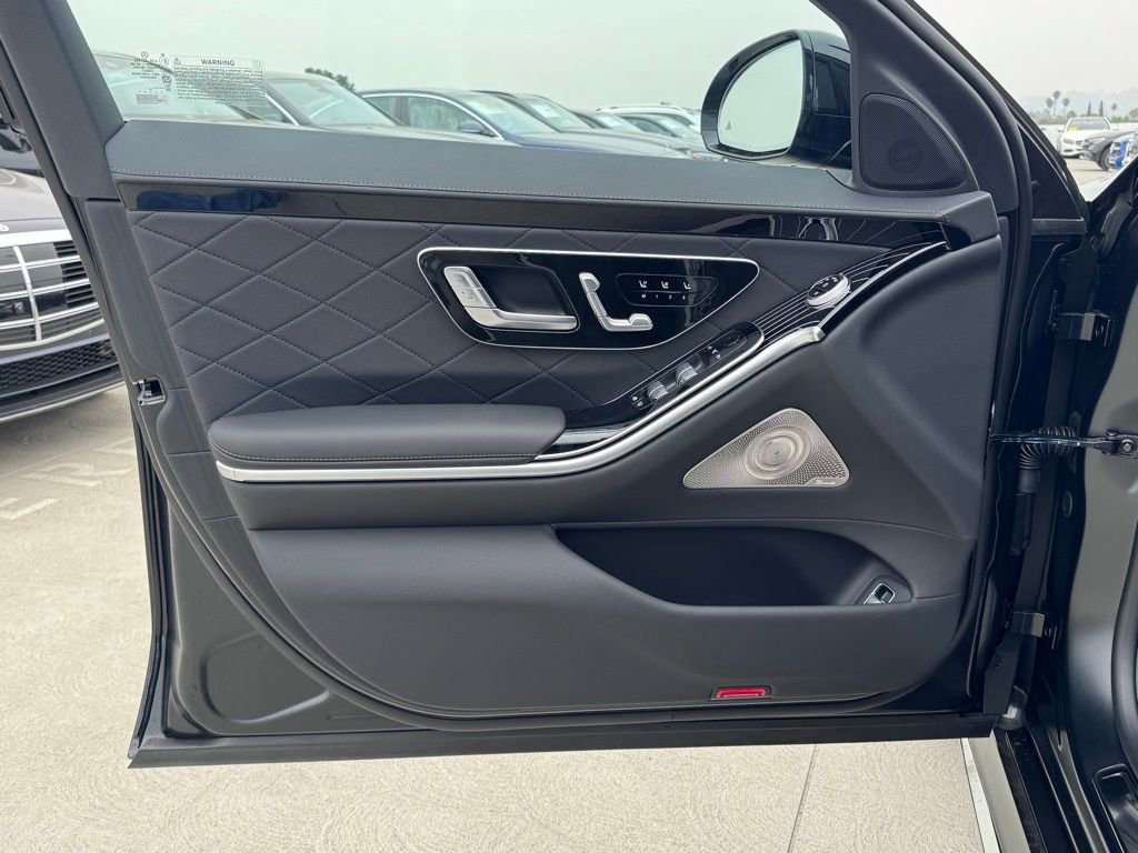 Used 2024 Mercedes-Benz S 500 4MATIC image 17