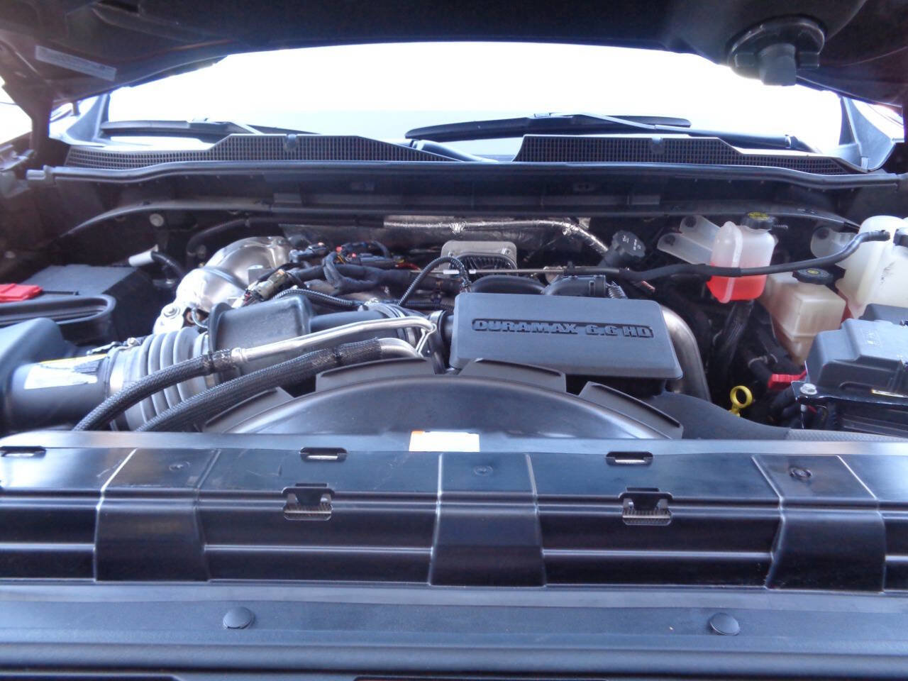 Used 2024 Chevrolet Silverado 2500 LT w/ Texas Edition image 17