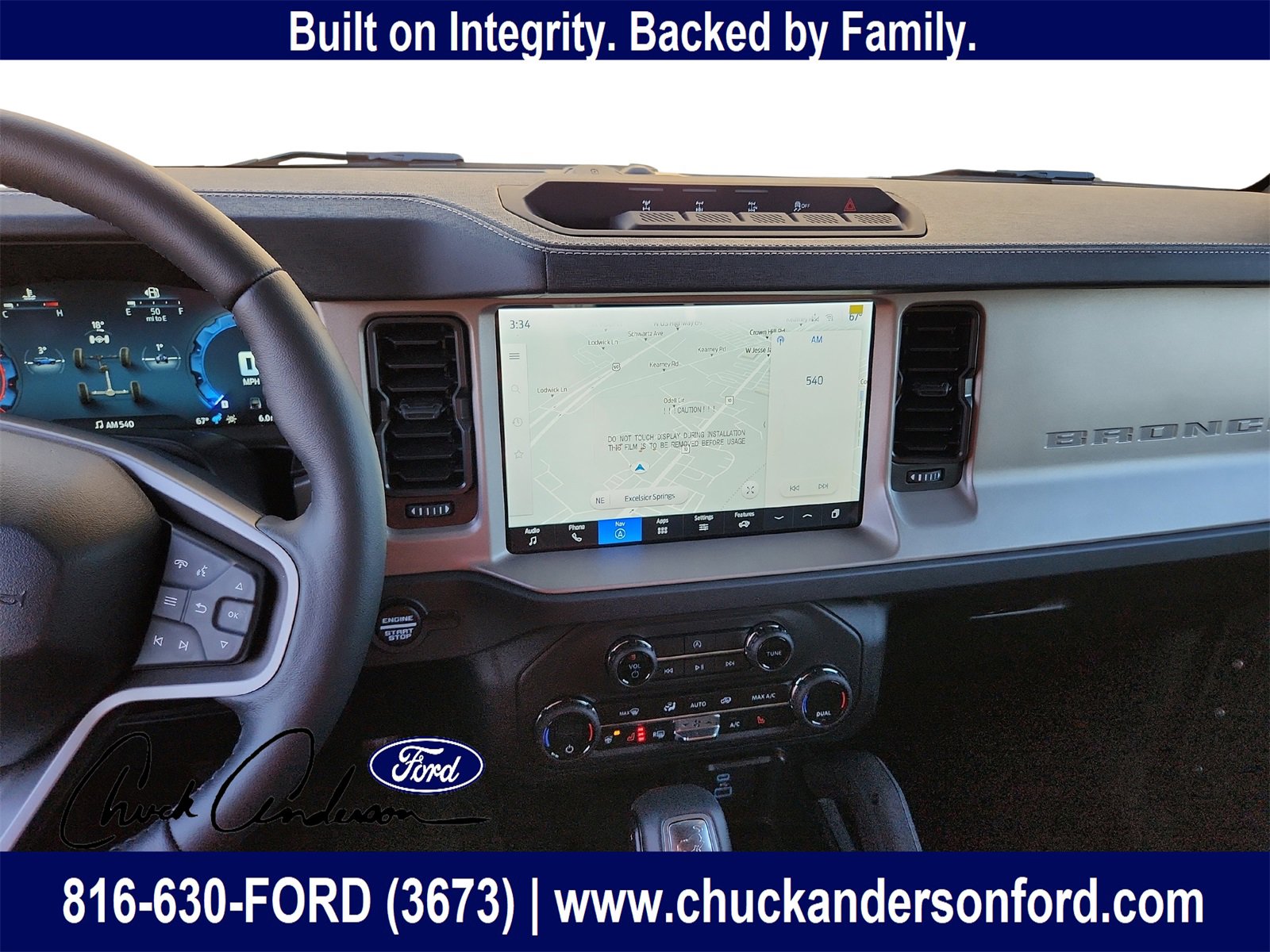 New 2025 Ford Bronco Outer Banks w/ Sasquatch Package image 18