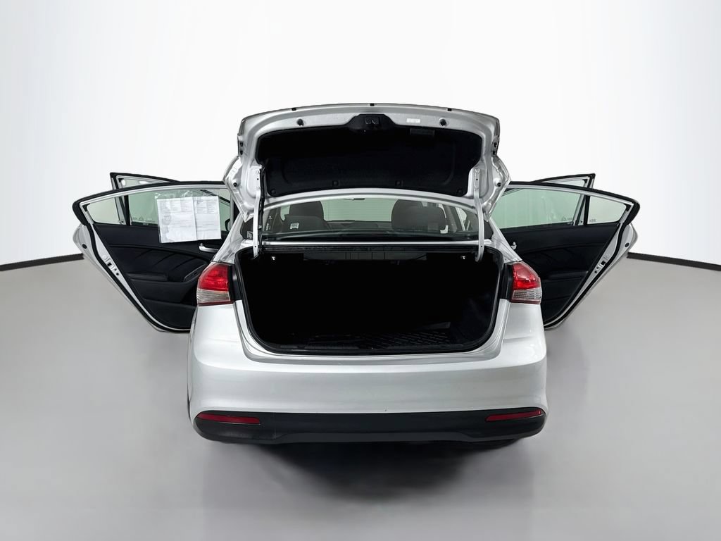 Used 2017 Kia Forte LX w/ LX Popular Package FWD image 16