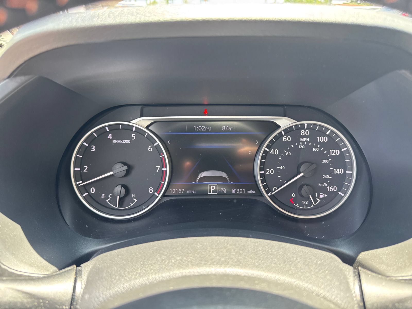 Certified 2025 Nissan Sentra SR FWD image 27