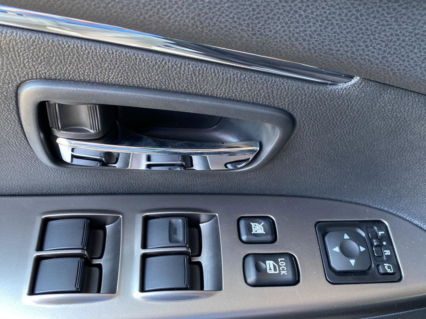 New 2026 Mitsubishi Outlander Sport SE image 17
