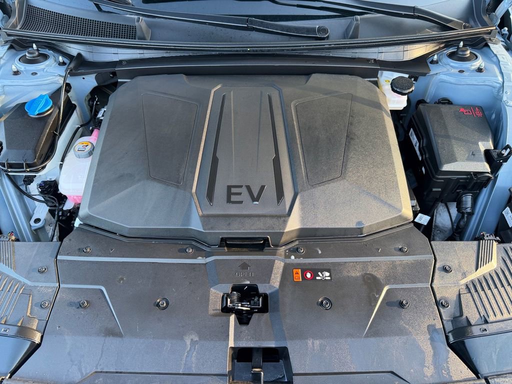 Used 2025 Hyundai Ioniq 5 SEL image 22