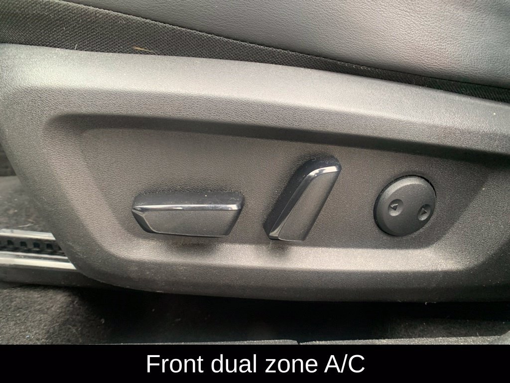 Used 2021 Nissan Rogue SV w/ Premium Package AWD/4WD image 18