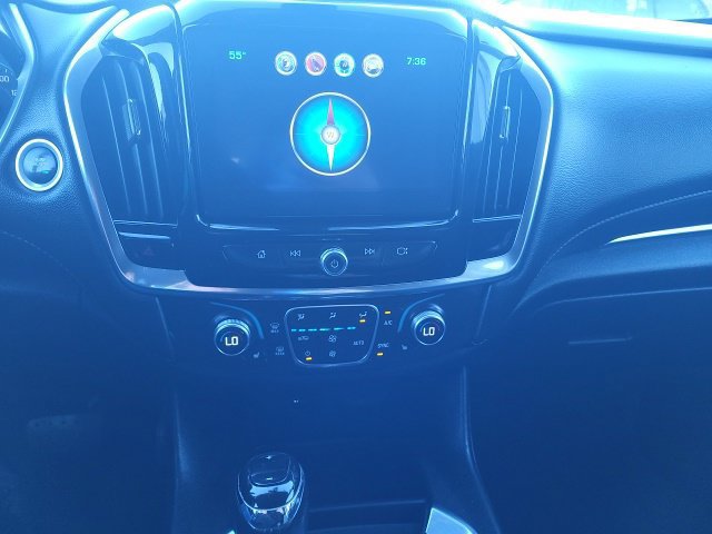 Used 2018 Chevrolet Traverse LT w/ LPO, 'HIT The Road' Package AWD/4WD image 8