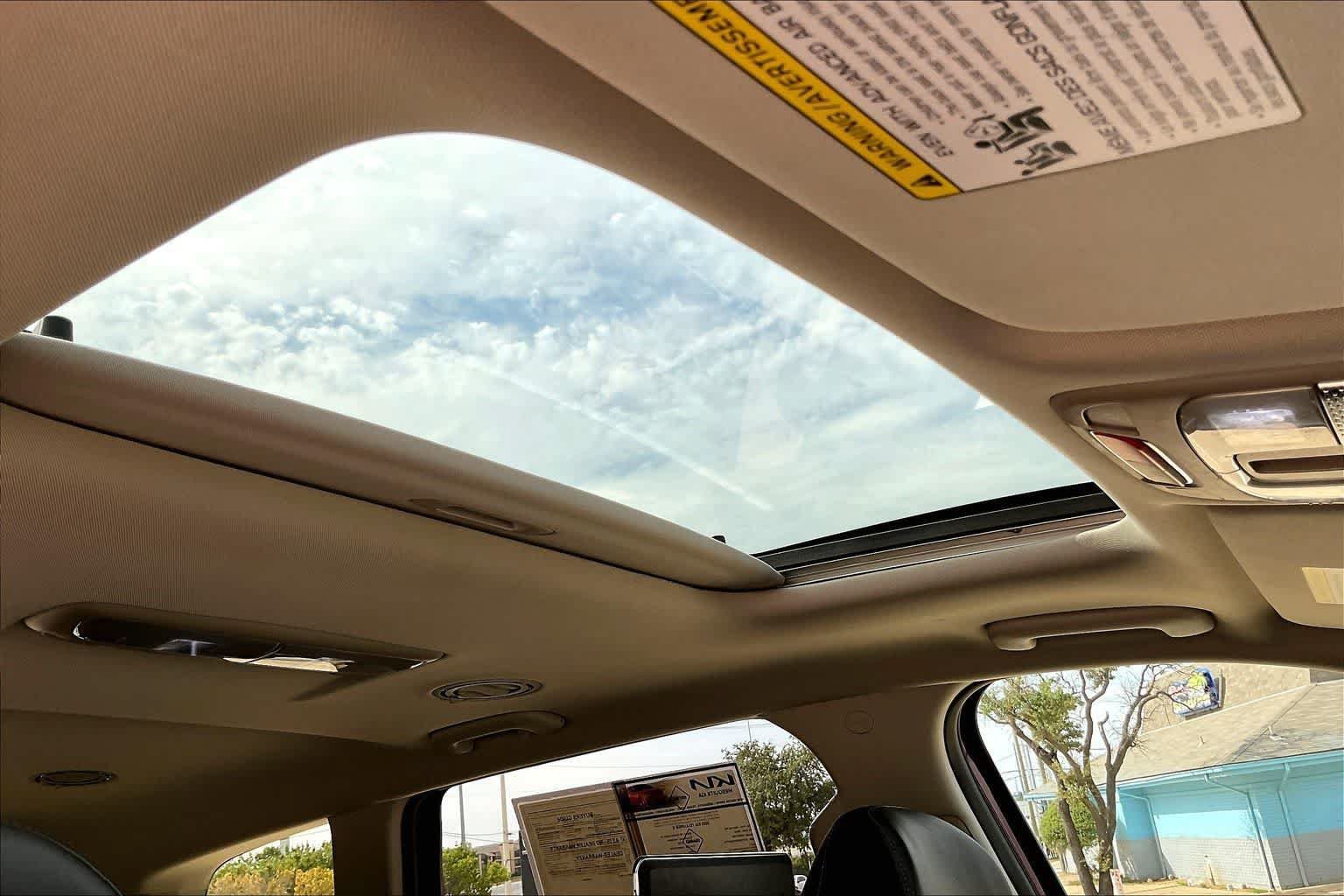 Certified 2023 Kia Telluride S w/ S Sunroof Package AWD/4WD image 29