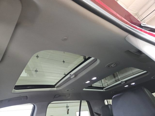 Used 2019 Chevrolet Traverse Premier AWD/4WD image 27