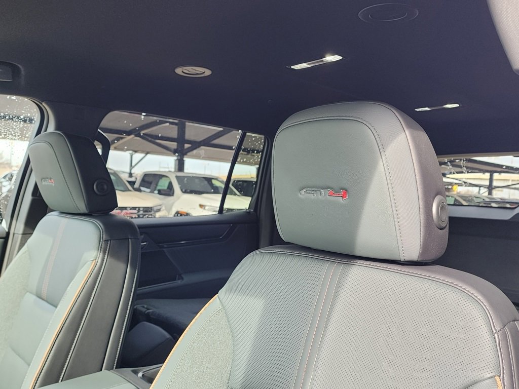 New 2026 GMC Acadia AT4 w/ Luxury Package image 16