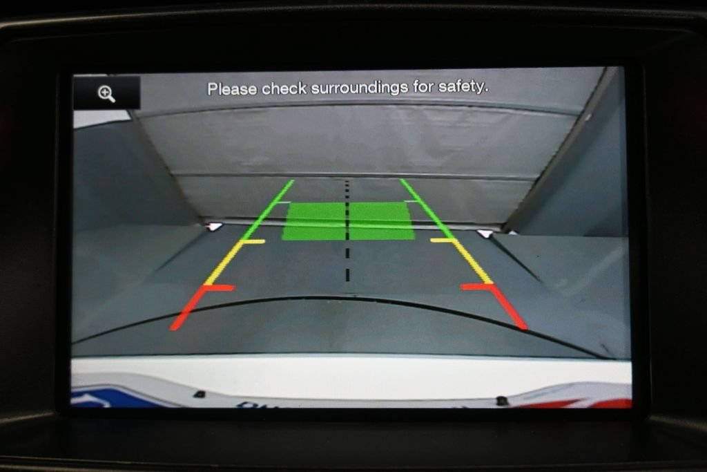 Used 2014 Ford Edge Limited w/ Driver Entry Package FWD image 11