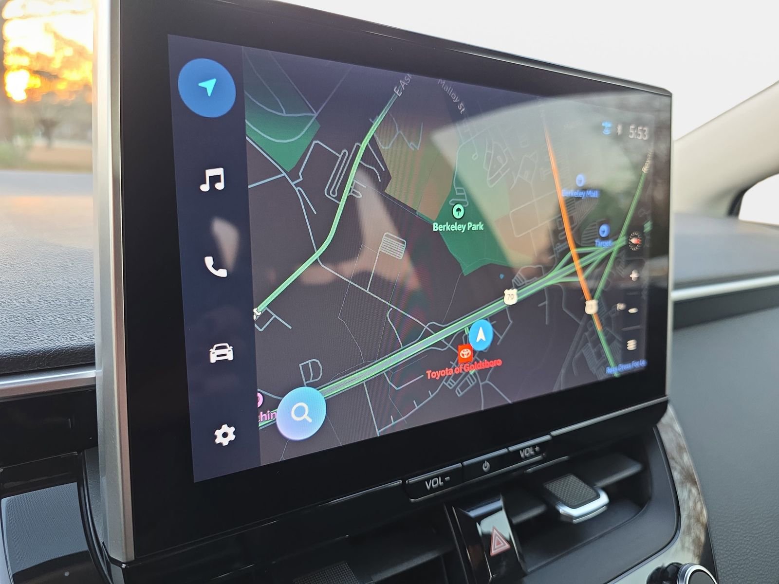 Used 2025 Toyota Corolla XLE image 21