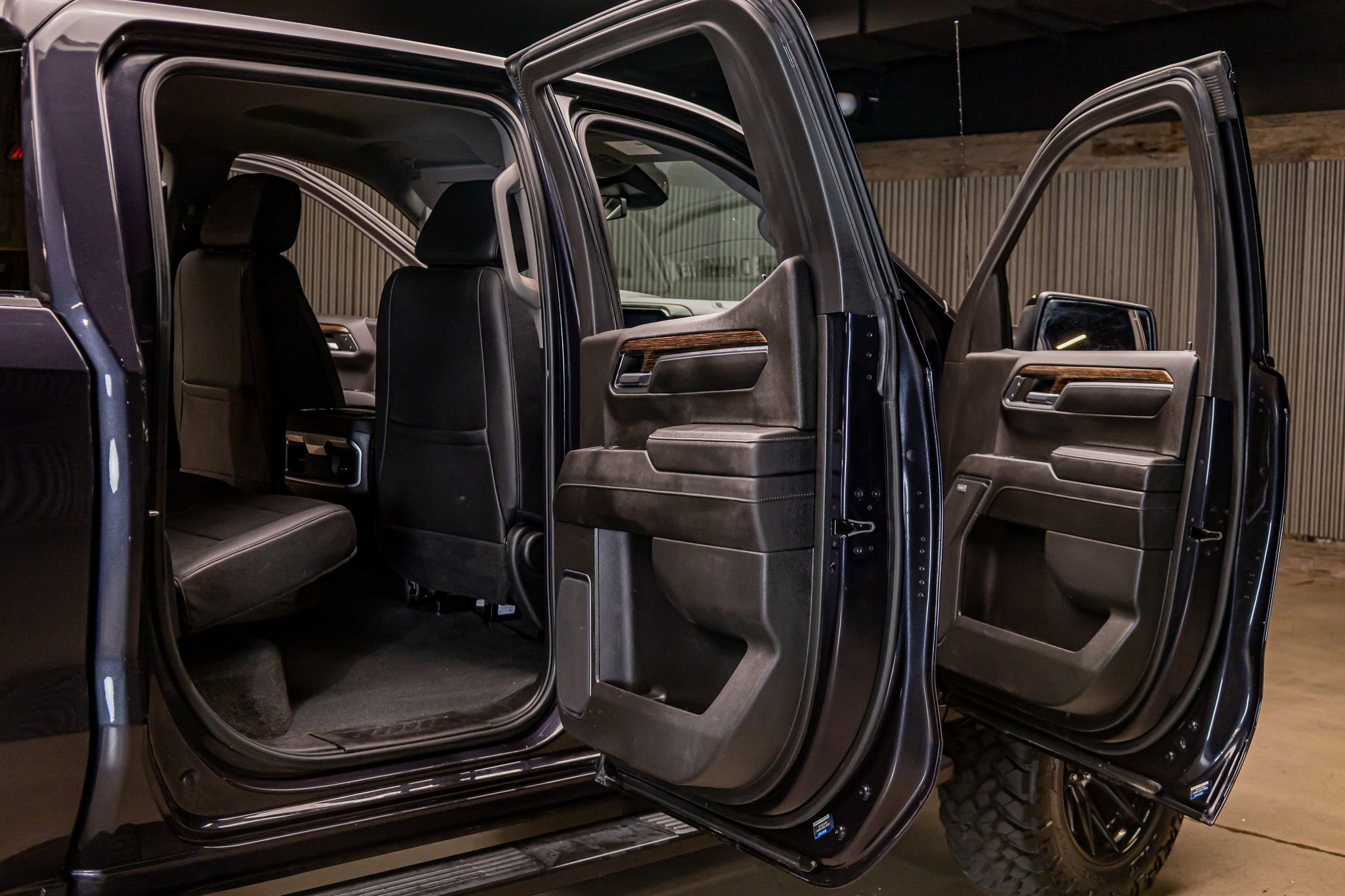 Used 2022 GMC Sierra 1500 Elevation w/ Elevation Premium Package image 30