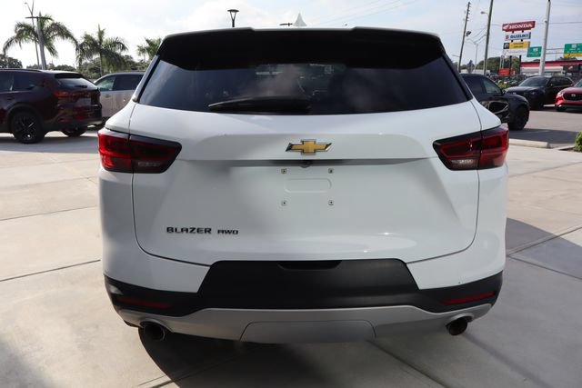 Used 2025 Chevrolet Blazer LT AWD/4WD image 5