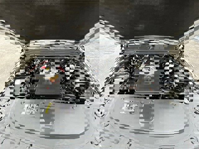 Used 2020 Cadillac Escalade Luxury image 17