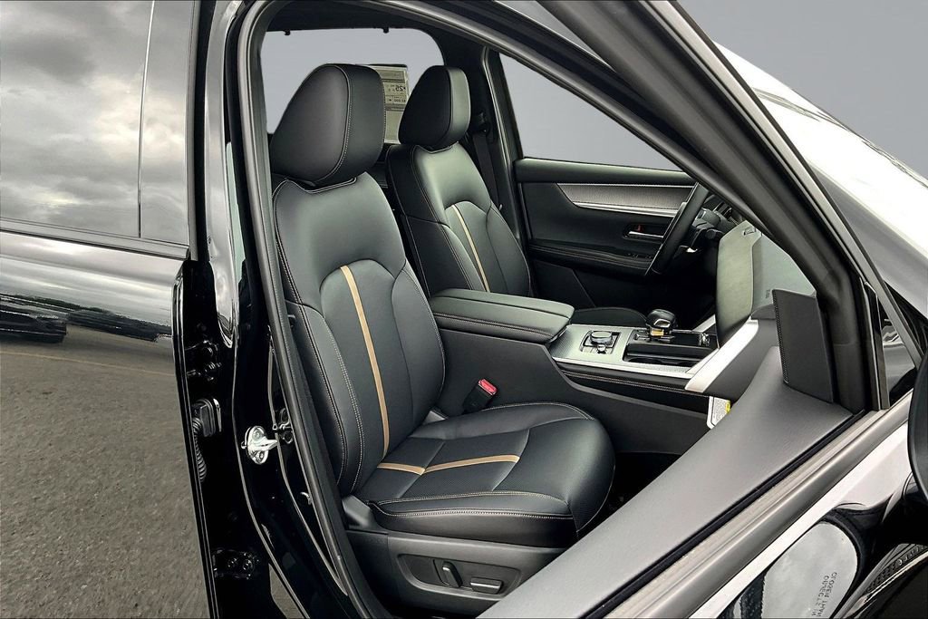 New 2026 MAZDA CX-70 3.3 Turbo w/ Premium Plus Pkg AWD/4WD image 11