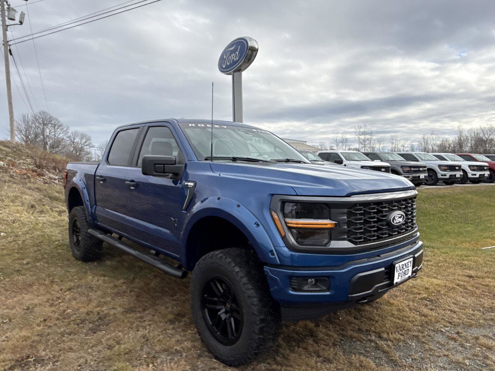 New 2025 Ford F150 STX w/ Equipment Group 200A AWD/4WD image 3