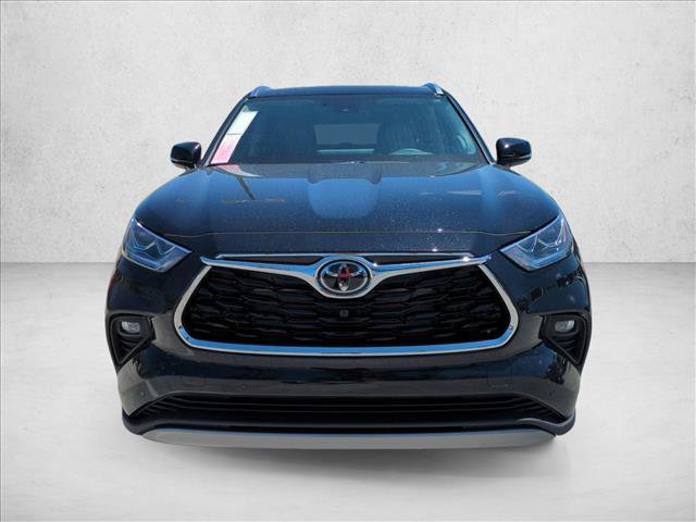 New 2026 Toyota Highlander Platinum AWD/4WD image 6