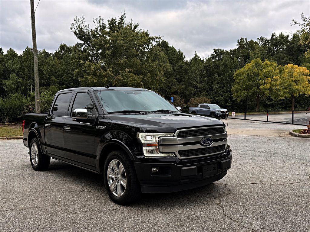 Used 2018 Ford F150 Platinum w/ Equipment Group 701A Luxury RWD image 3