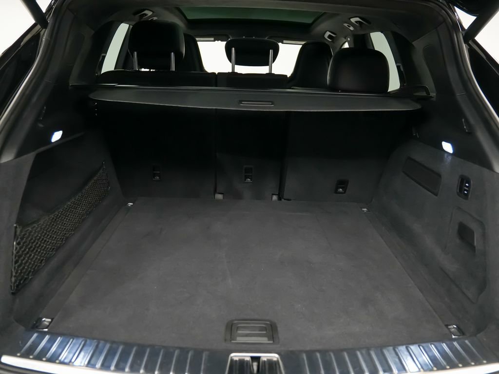 Certified 2020 Porsche Cayenne Turbo AWD/4WD image 13