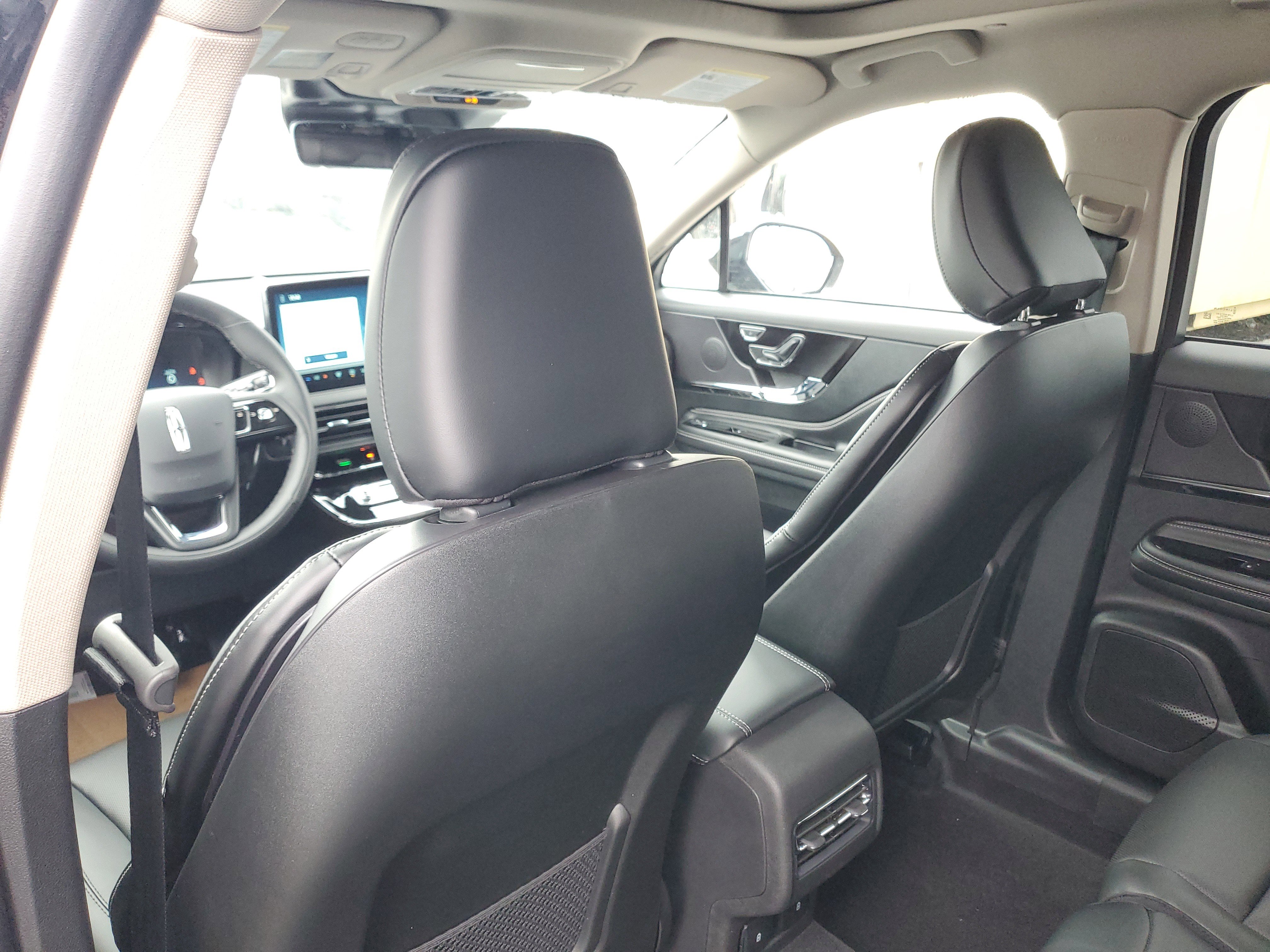 New 2026 Lincoln Corsair Premiere image 26