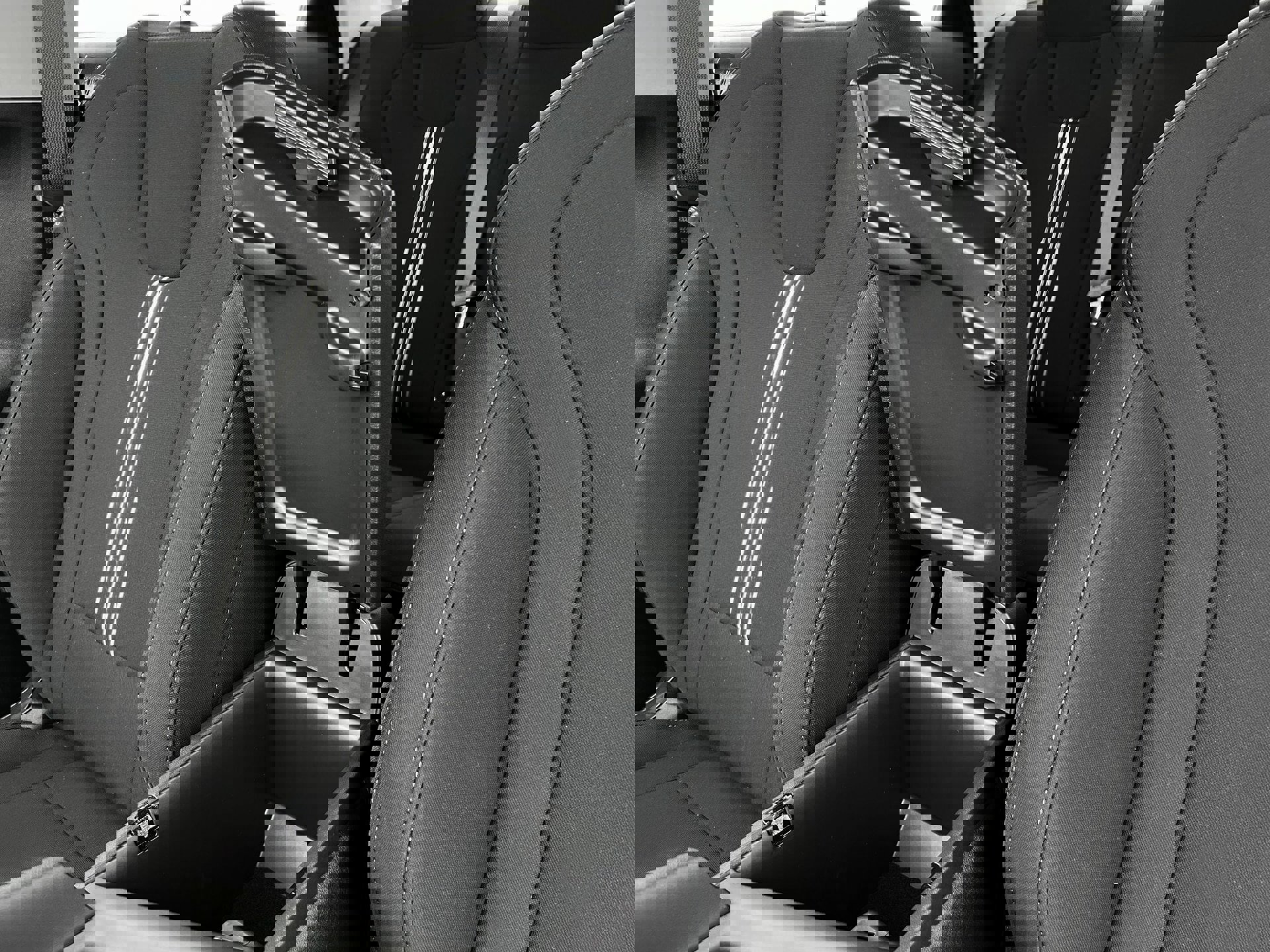 New 2024 Hyundai Elantra SEL image 18