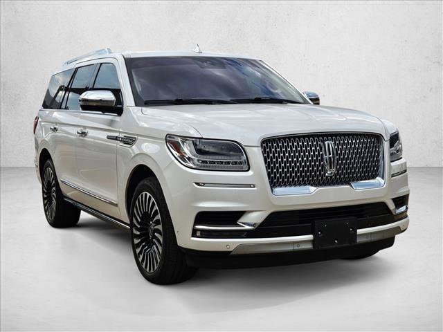 Used 2019 Lincoln Navigator Black Label AWD/4WD image 3
