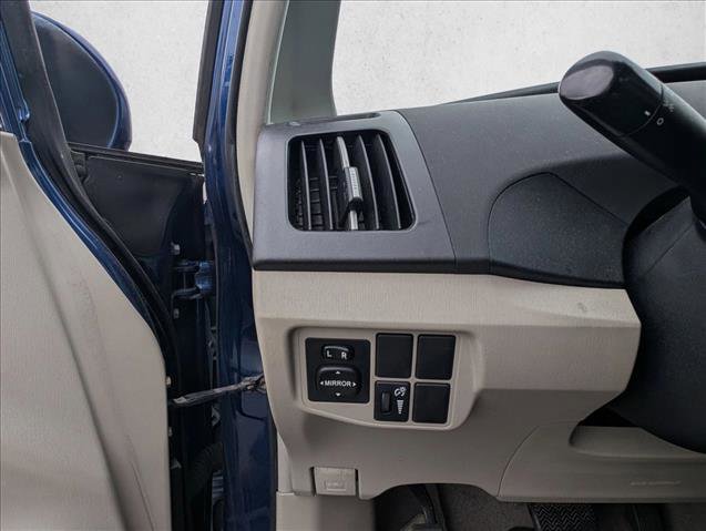Used 2010 Toyota Prius Three image 11