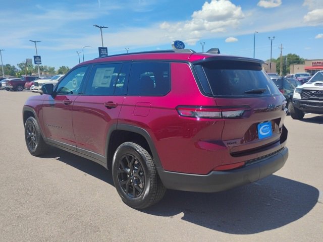 New 2025 Jeep Grand Cherokee L Altitude image 5