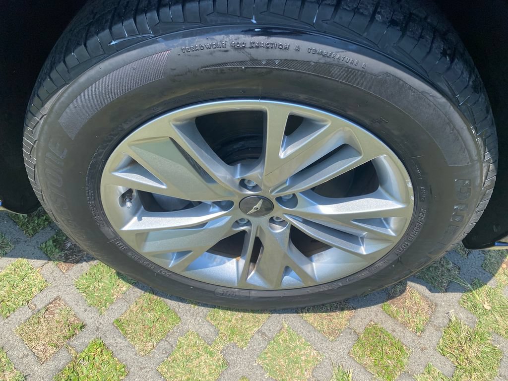 Certified 2022 Genesis GV70 2.5T AWD/4WD image 27