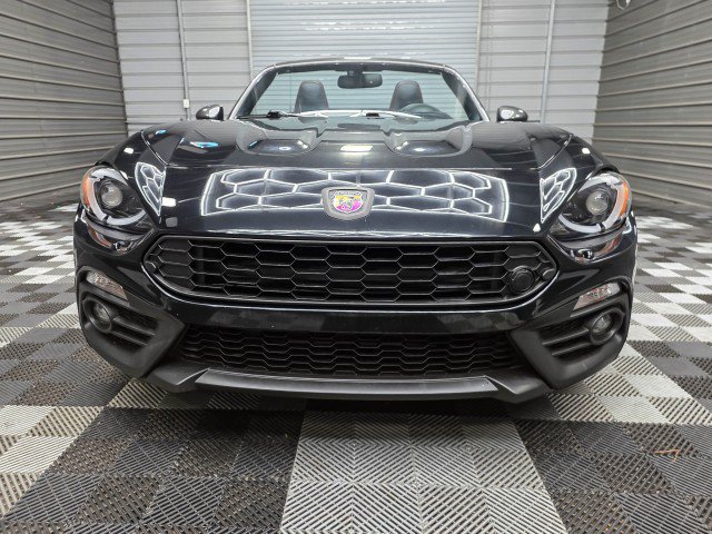 Used 2020 FIAT 124 Spider Abarth w/ Convenience Group RWD image 3