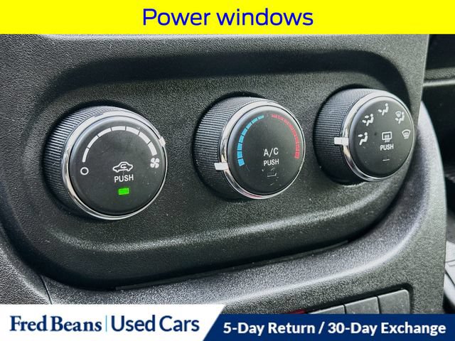 Used 2021 RAM ProMaster 3500 w/ Convenience Group FWD image 19