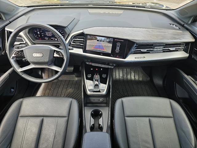 Used 2023 Audi Q4 e-tron Premium Plus w/ Premium Plus RWD image 4