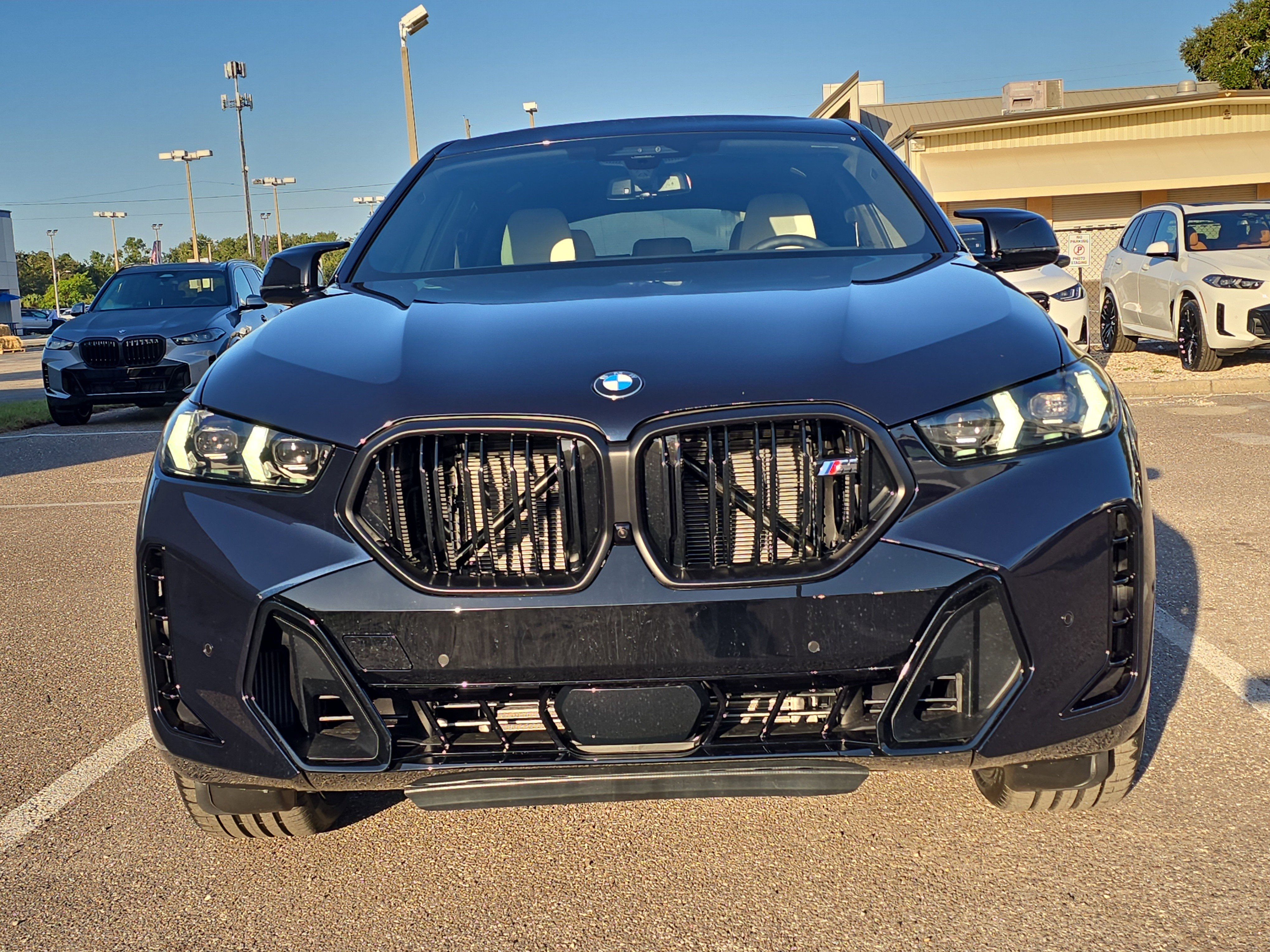 New 2026 BMW X6 M60i image 3