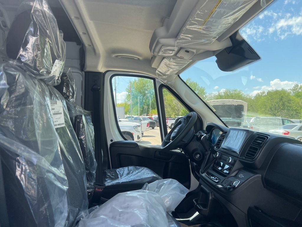 New 2026 RAM ProMaster 1500 w/ Convenience Group FWD image 10