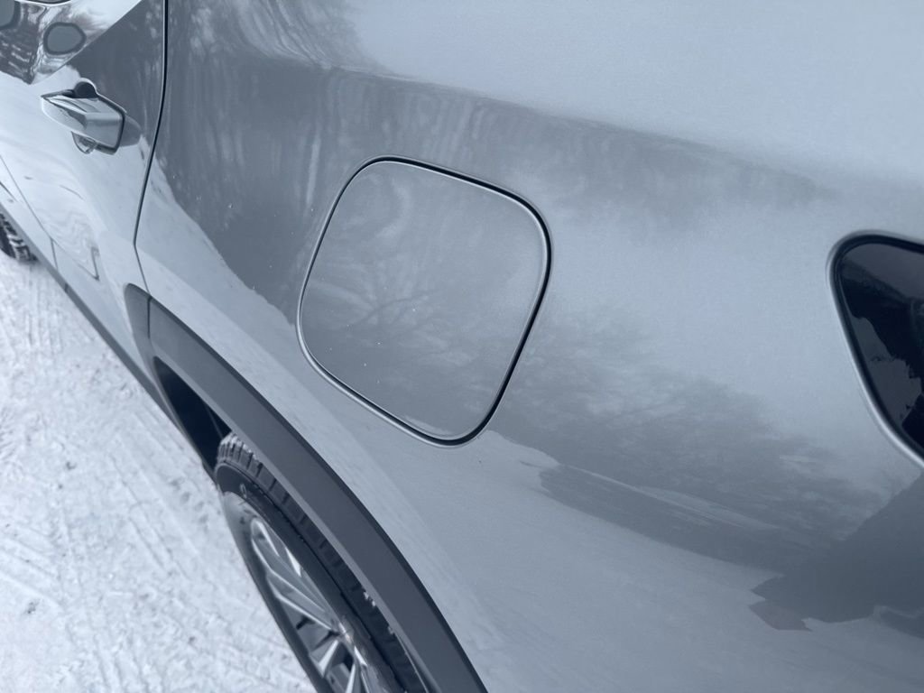 Certified 2025 Chevrolet Equinox LT w/ Safety and Technology Package image 29