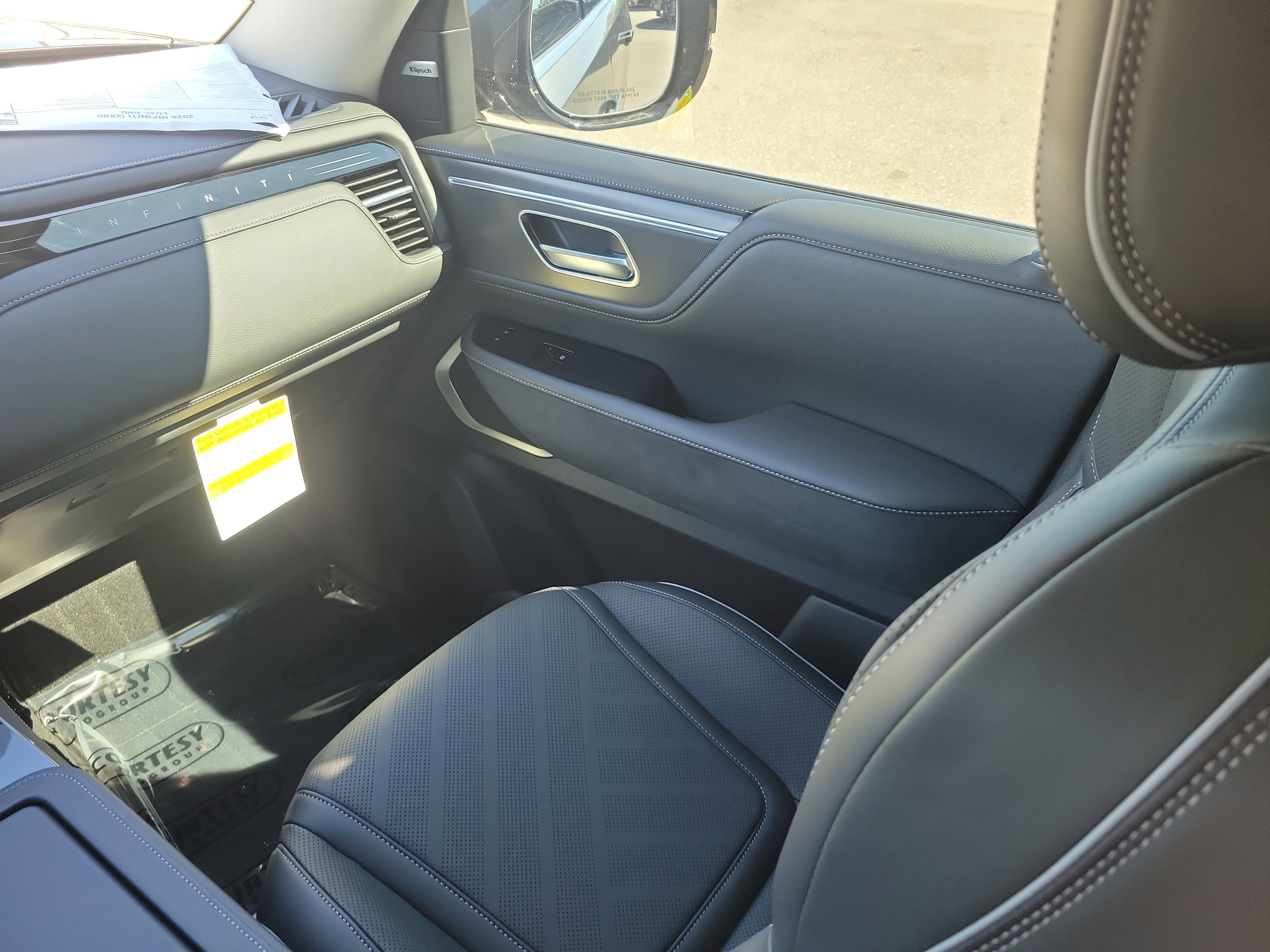 New 2026 INFINITI QX80 Luxe w/ Exterior Package image 13