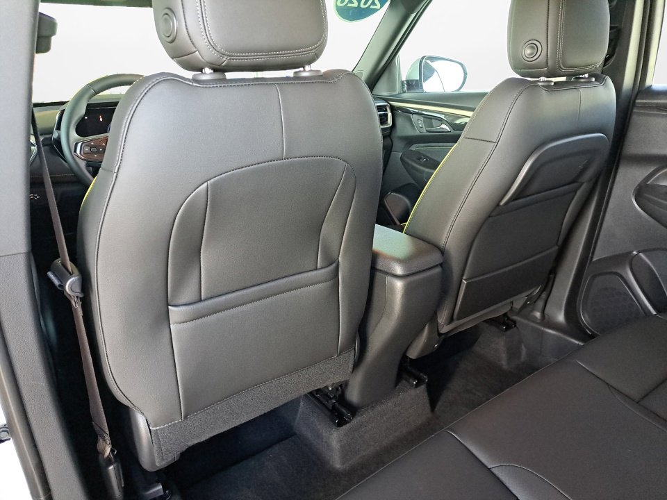 Certified 2026 Chevrolet TrailBlazer ACTIV image 13