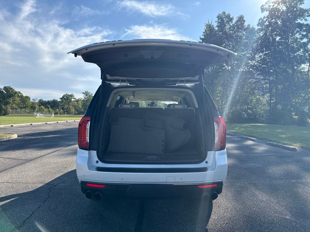 Used 2022 GMC Yukon Denali image 9