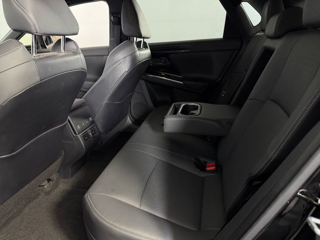 Used 2023 Subaru Solterra AWD image 27