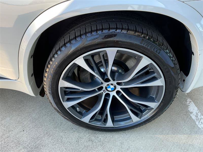 Used 2012 BMW X5 M AWD/4WD image 24