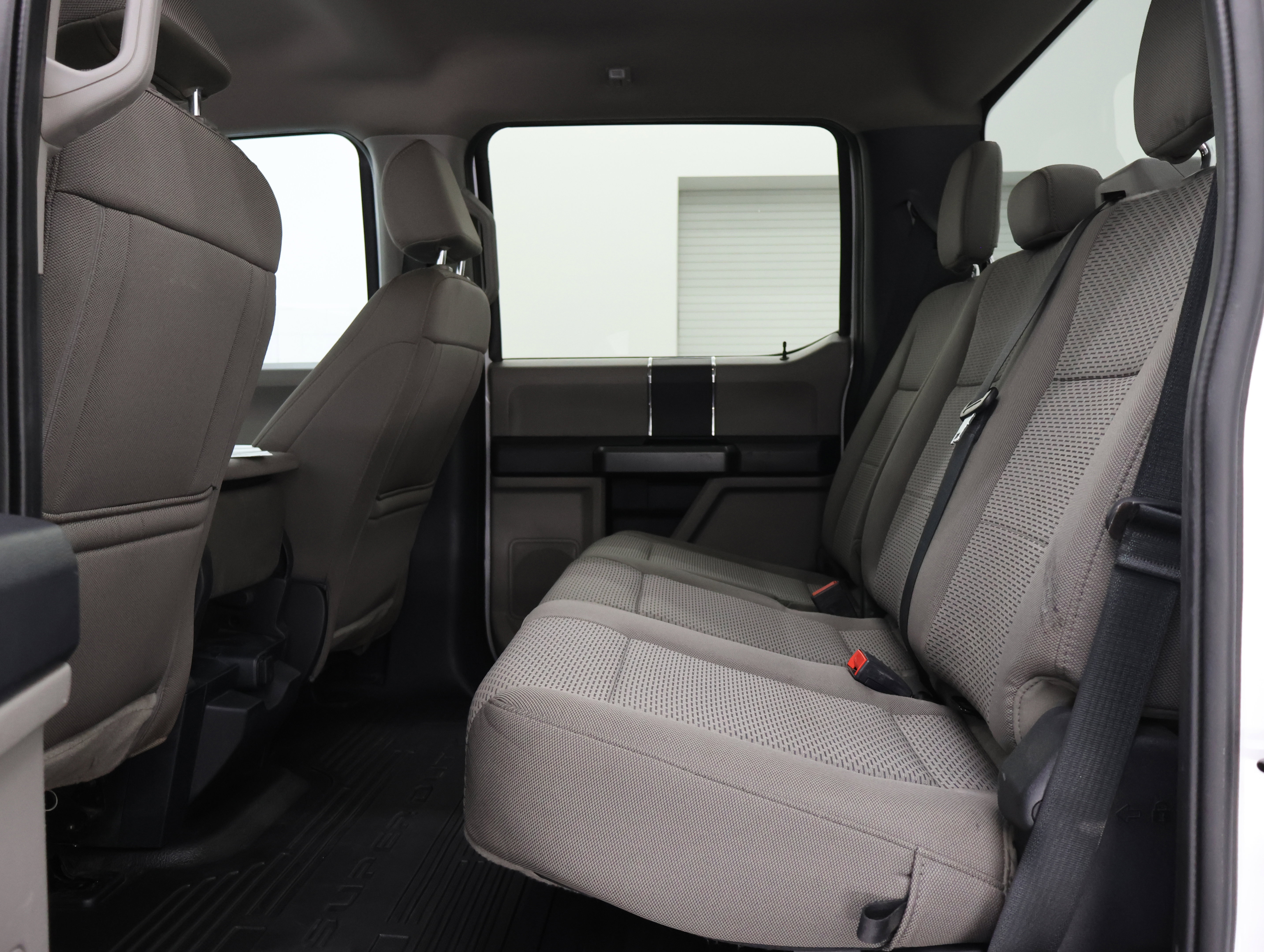 Used 2022 Ford F350 XLT w/ XLT Value Package AWD/4WD image 9