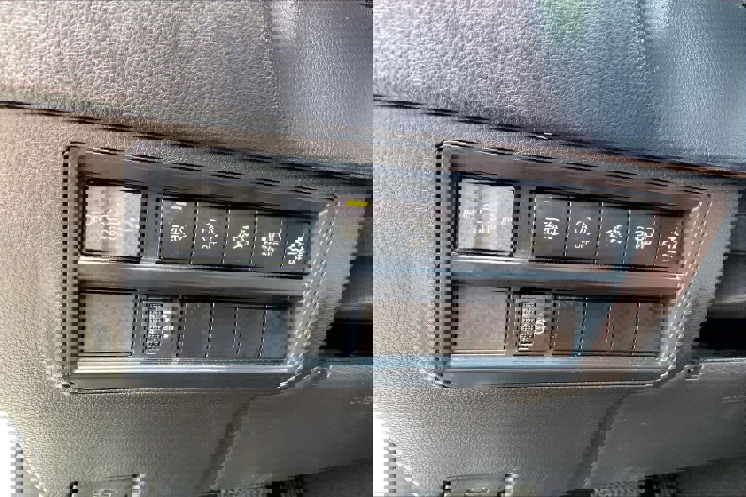 Used 2025 Toyota Tundra SR5 image 33