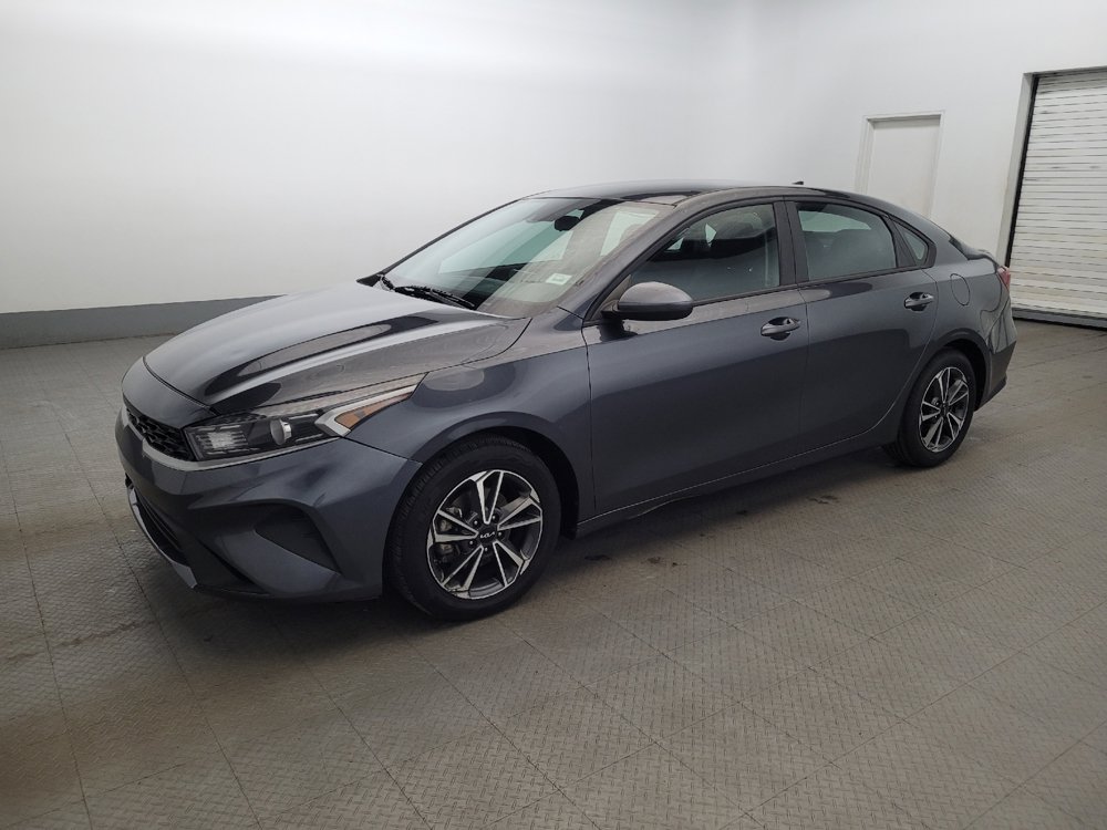 Used 2023 Kia Forte LXS FWD image 2