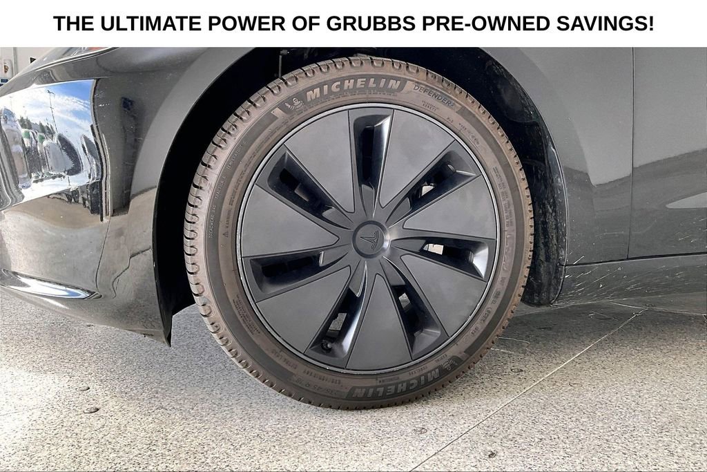 Used 2025 Tesla Model 3 Long Range RWD image 11